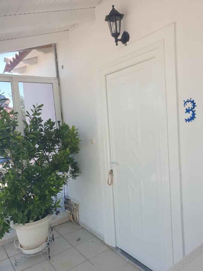 Hostal Rosemary House Sarandë Exterior foto