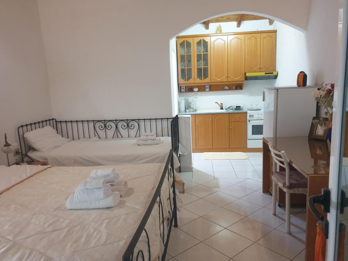 Hostal Rosemary House Sarandë Exterior foto