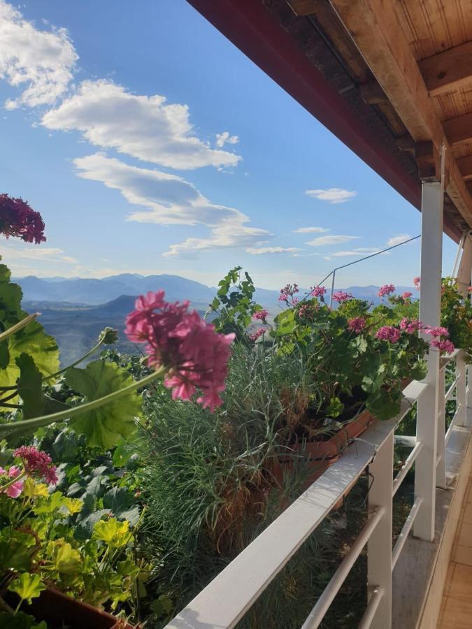 Hostal Rosemary House Sarandë Exterior foto
